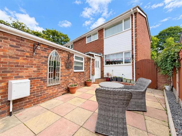 House for sale in Hope