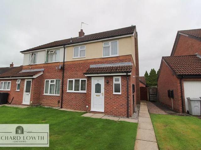 House for sale in Poynton
