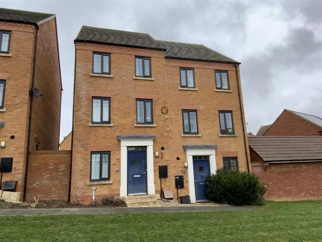 House for sale in Old Wolverton, Milton Keynes