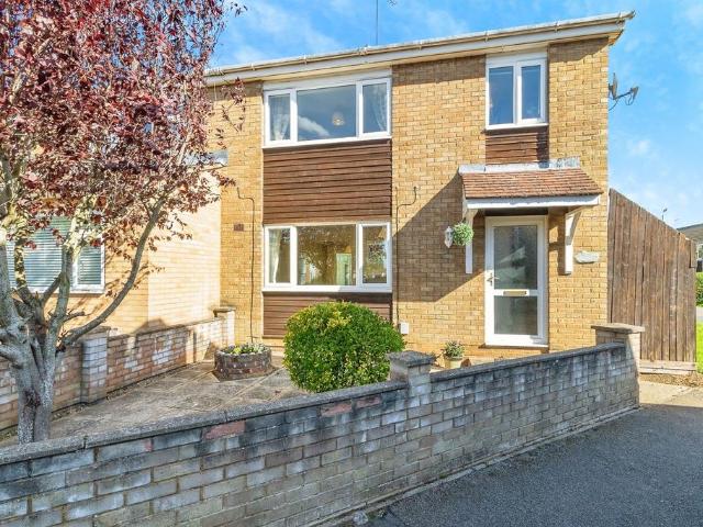 House for sale in Leighton-Linslade, Leighton Buzzard