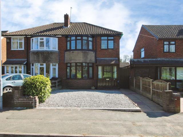 House for sale in Pelsall, West Midlands