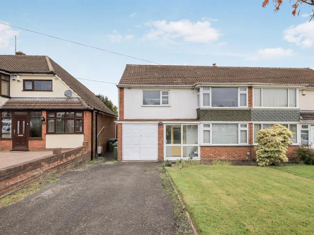 House for sale in Ettingshall Park, West Midlands
