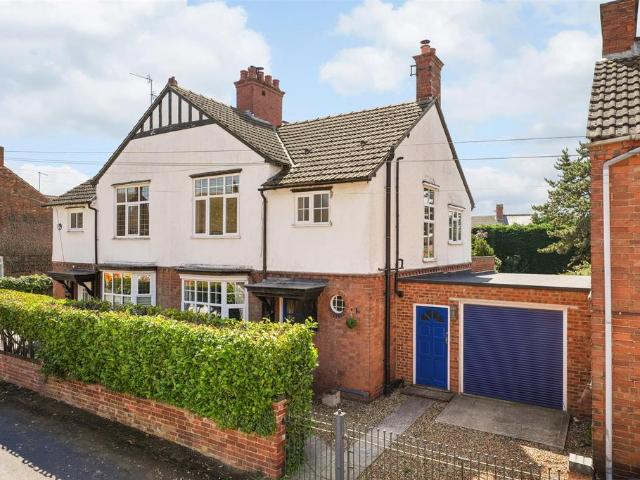 House for sale in Rushden