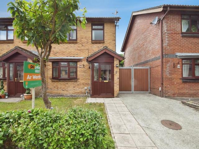House for sale in Nangreaves, Wales