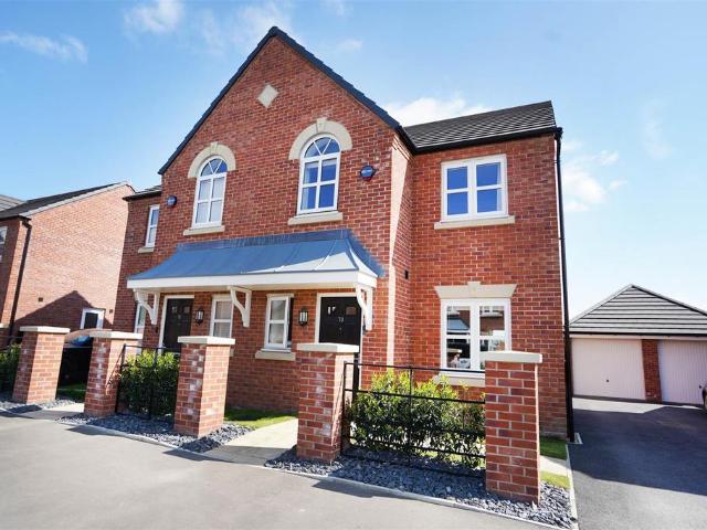 House for sale in Middlebrook, Lee Bank