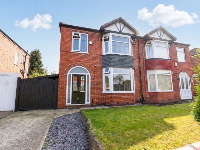 House for sale in Barton upon Irwell, Salford