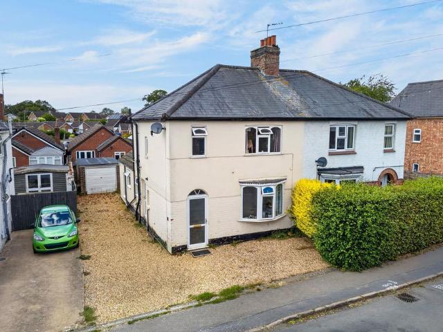 House for sale in Wistow, Stanford On Avon