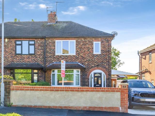 House for sale in Heath, West Yorkshire