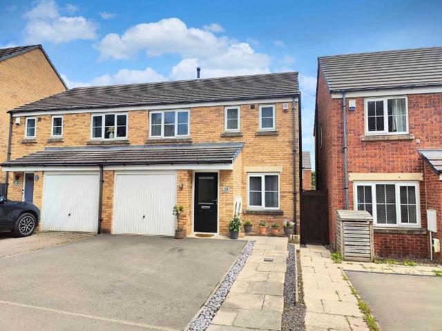 House for sale in Hove Edge, Hipperholme