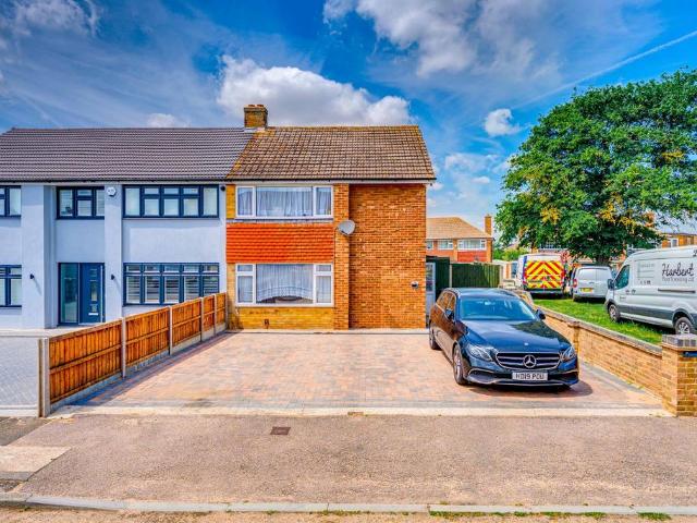 House for sale in Hamerton, Kent