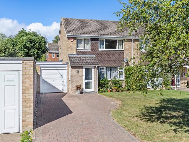House for sale in Wokingham