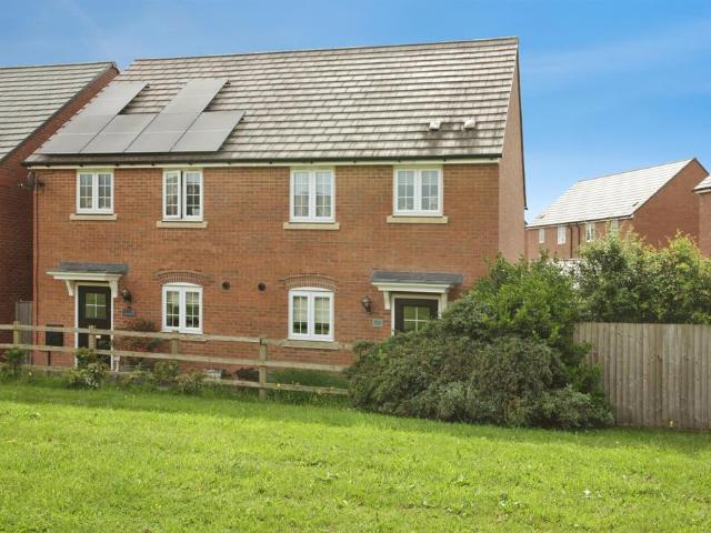 House for sale in New Bilton, Warwickshire
