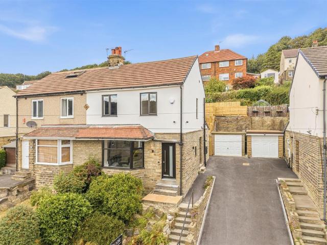 House for sale in Copley, Savile Park