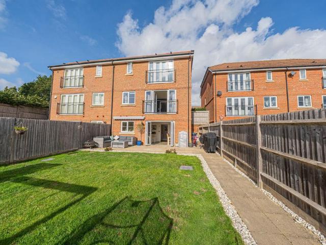 House for sale in Ansty and Staplefield, Mid Sussex