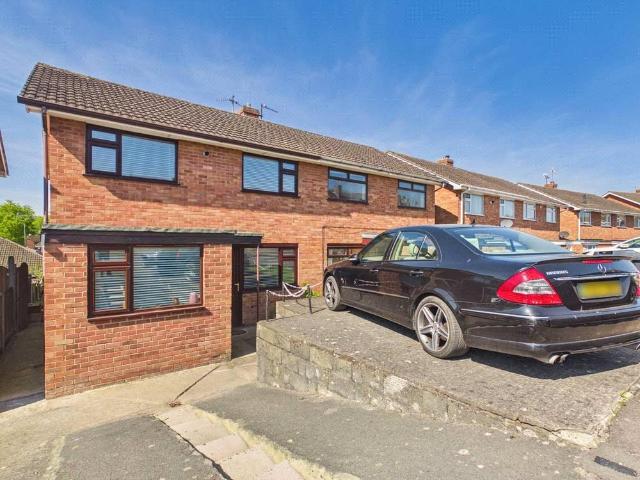 House for sale in Grange, Gloucester