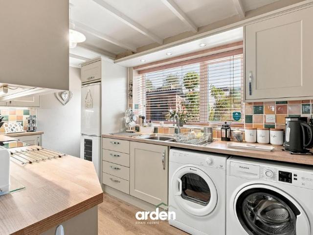 House for sale in Bromsgrove, Worcestershire
