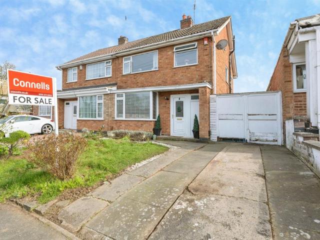 House for sale in Oadby, Leicestershire