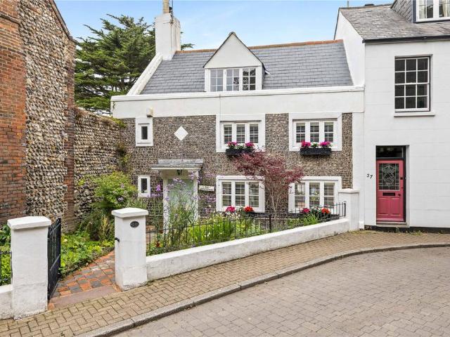 House for sale in Fishersgate, West Sussex