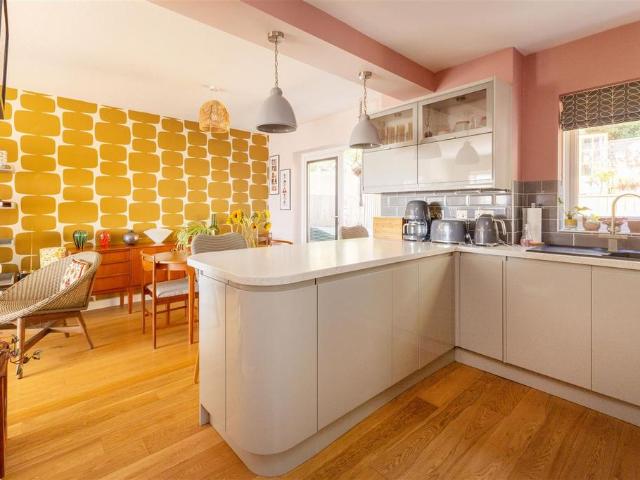 House for sale in Ore, Guestling Green