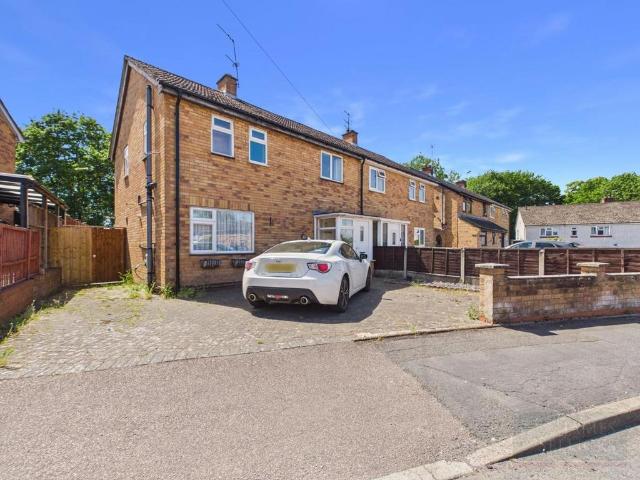 House for sale in Elmfield, Leicestershire