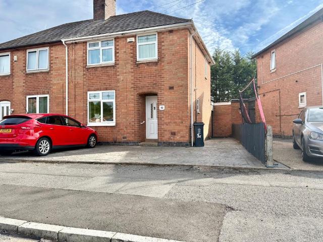 House for sale in Northfields, Leicester