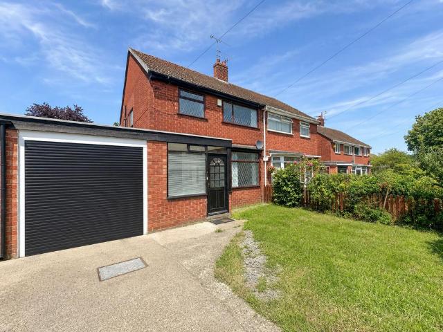 House for sale in Overchurch Hill, Moreton