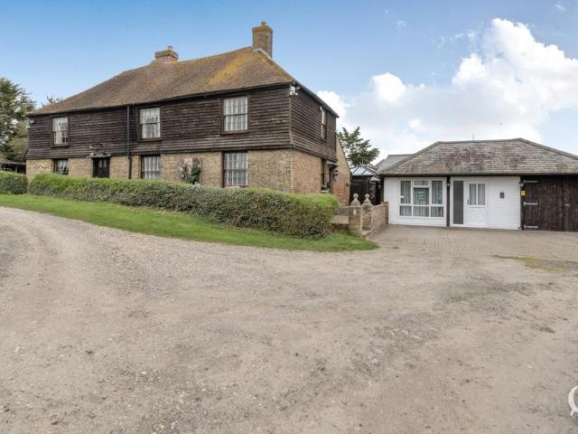 House for sale in Oad Street, Kent