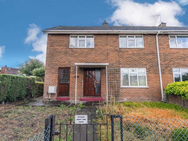House for sale in Landywood, Great Chatwell