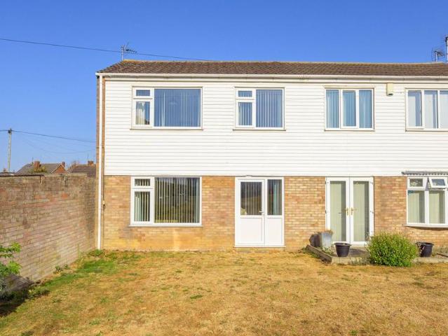 House for sale in Staniland, Boston
