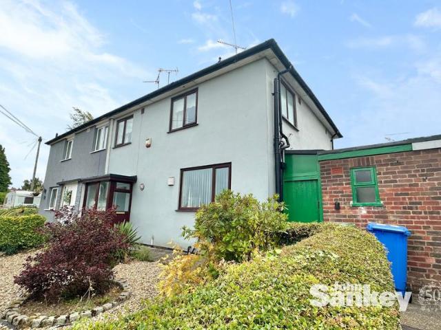 House for sale in Potters Corner, East Midlands