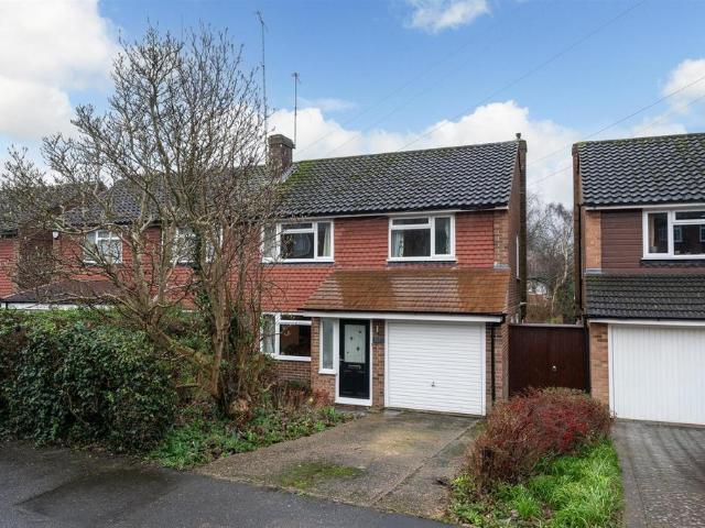 House for sale in Batchworth, Hertfordshire