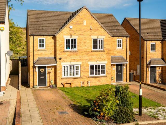 House for sale in Jennyfield, Harrogate