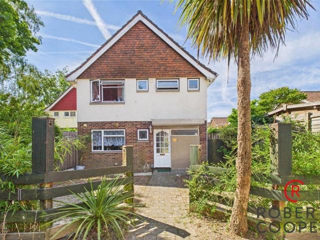 House for sale in Greater London