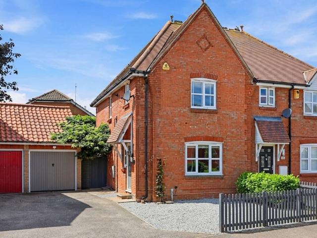 House for sale in Noak Bridge, Basildon