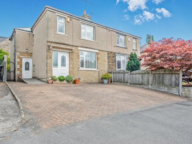 House for sale in West Yorkshire