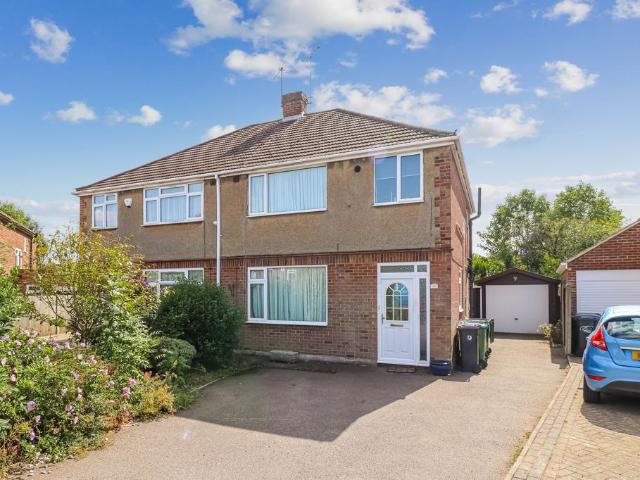 House for sale in Woodside, North Watford