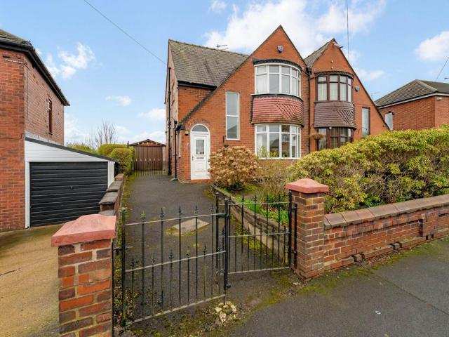 House for sale in Heaton Park, Bury