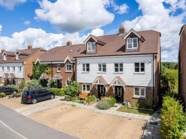 House for sale in Hamsey, Iford
