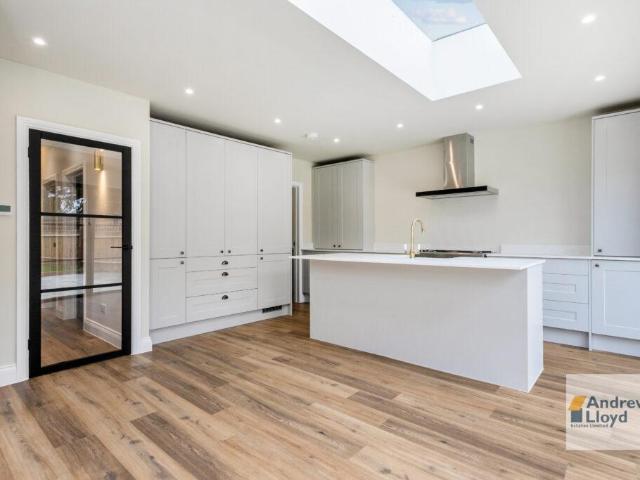 House for sale in South Mimms and Ridge, South Mimms