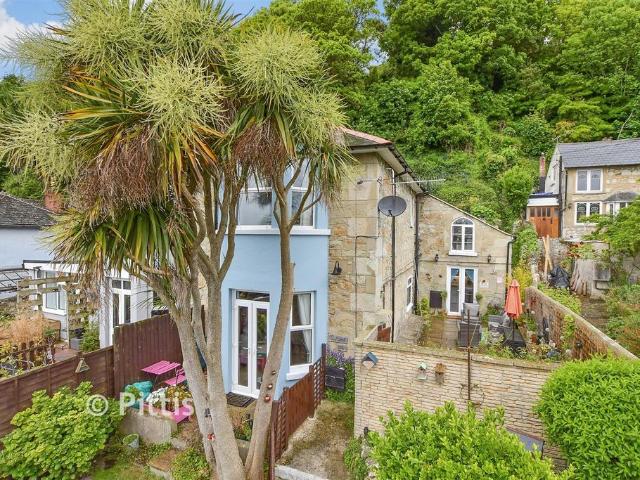 House for sale in Cowlease, Ventnor