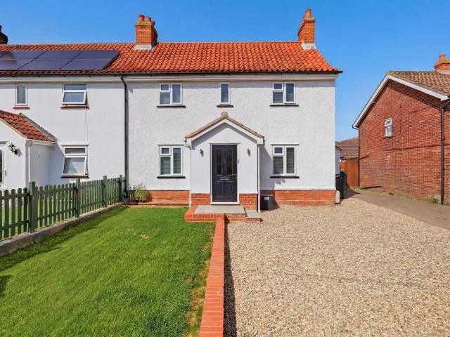 House for sale in Eastbridge, Suffolk