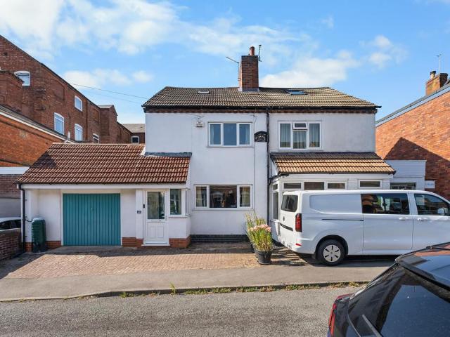 House for sale in Bromsgrove