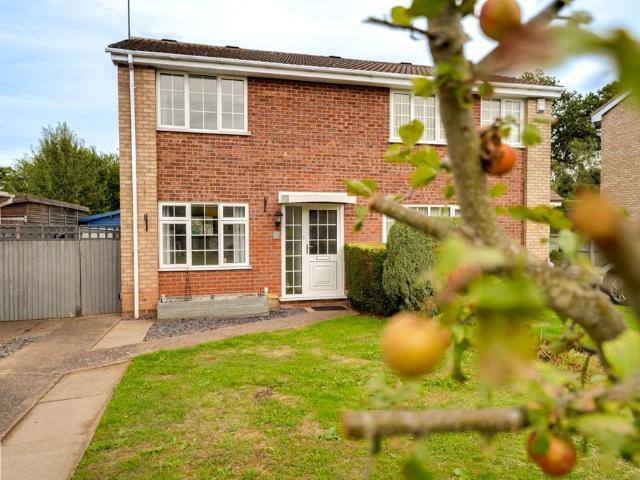 House for sale in Rowley Park, Baswich