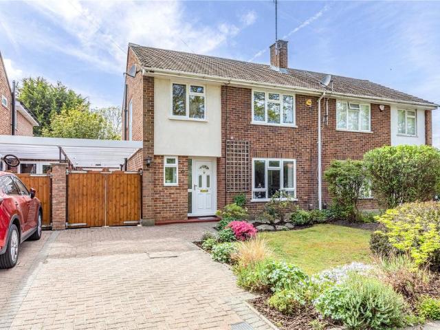 House for sale in Row Town, Surrey