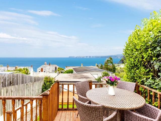 House for sale in Port Gaverne
