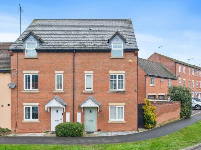 House for sale in Rothwell