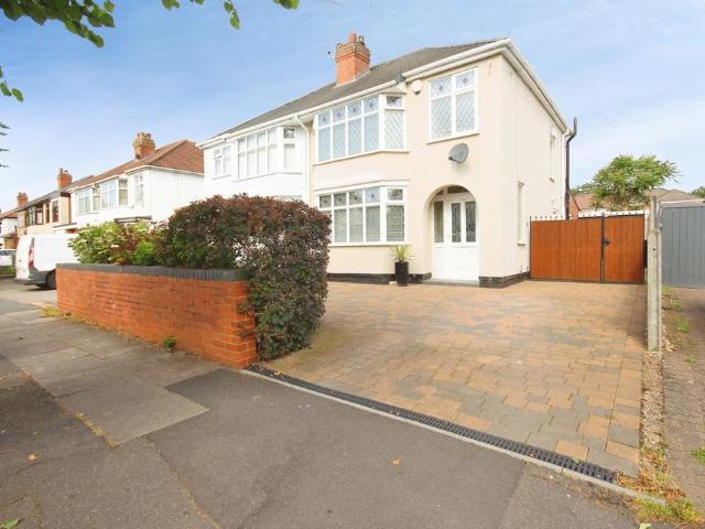 House for sale in Cannon Park, West Midlands