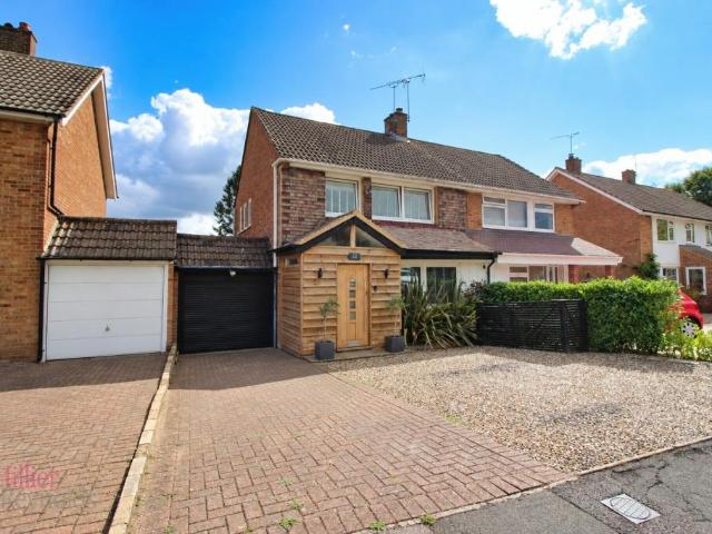 House for sale in Isles Quarry West, Tonbridge and Malling