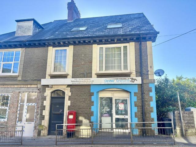 House for sale in Pontardawe, Pontardawe, Clydach