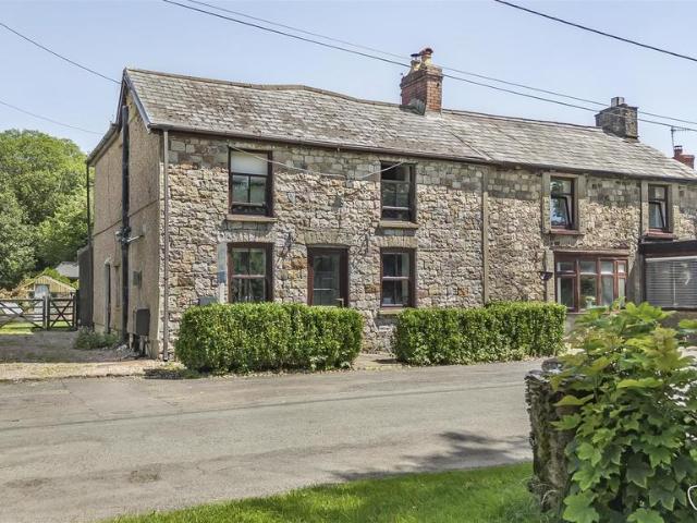 House for sale in Ystradgynlais, Wales